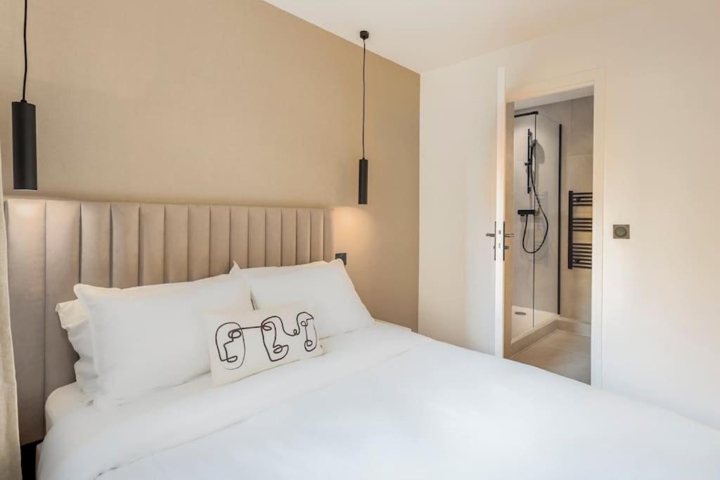 Luxurious 3 Min Walk From Eiffel Tower Appartement Parijs Buitenkant foto